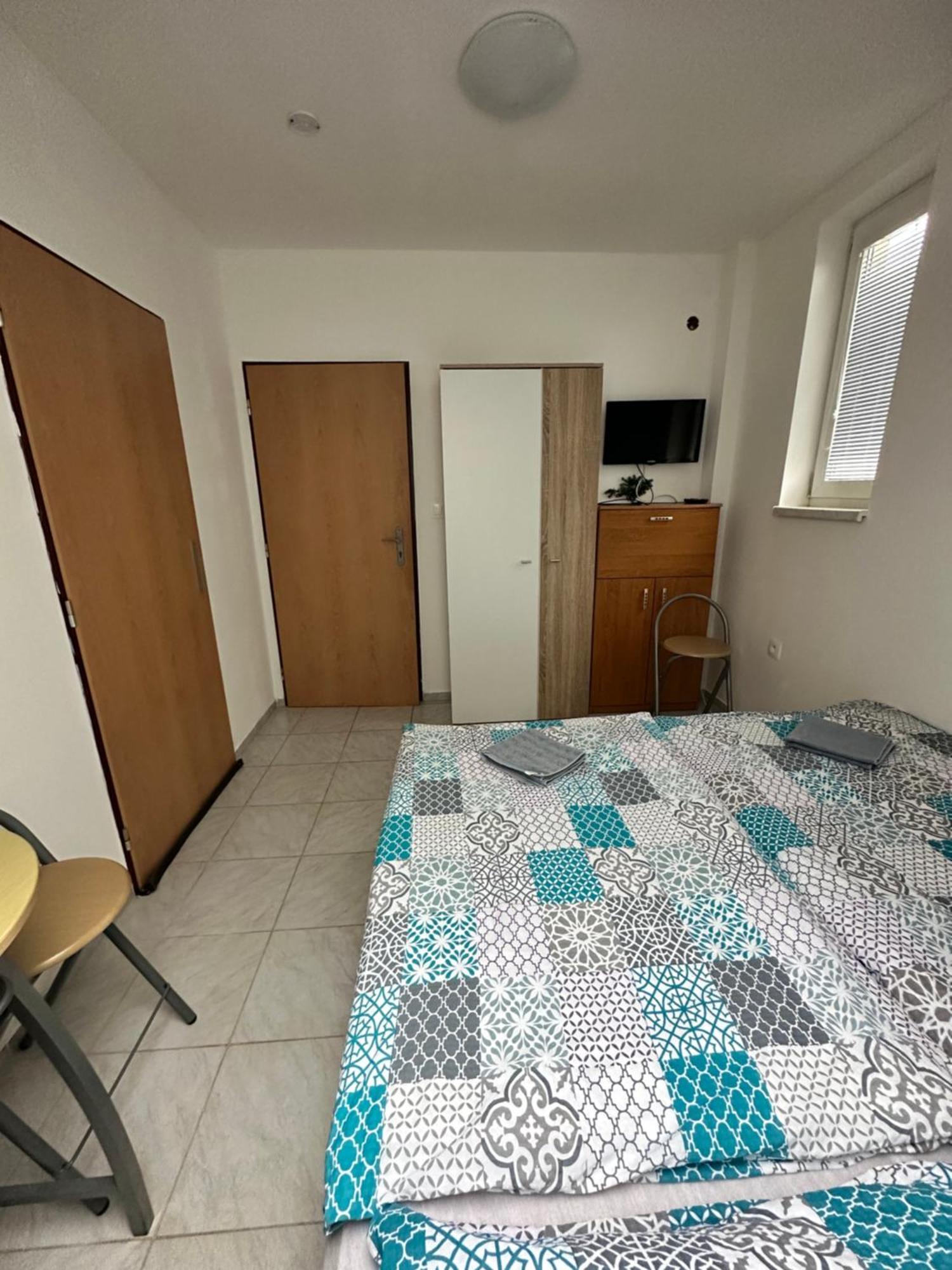 Penzion Pod Sklepy Apartment Novy Prerov Luaran gambar